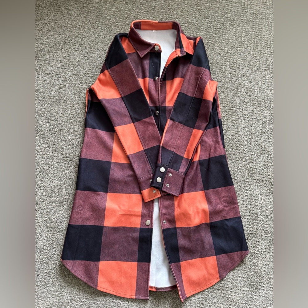 Women’s Fall Orange Shacket Size Small